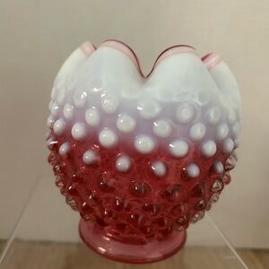 Vintage 1995 Fenton # 03861CR Cranberry Opalescent Hobnail Rose Bowl Vase 4 1/4”